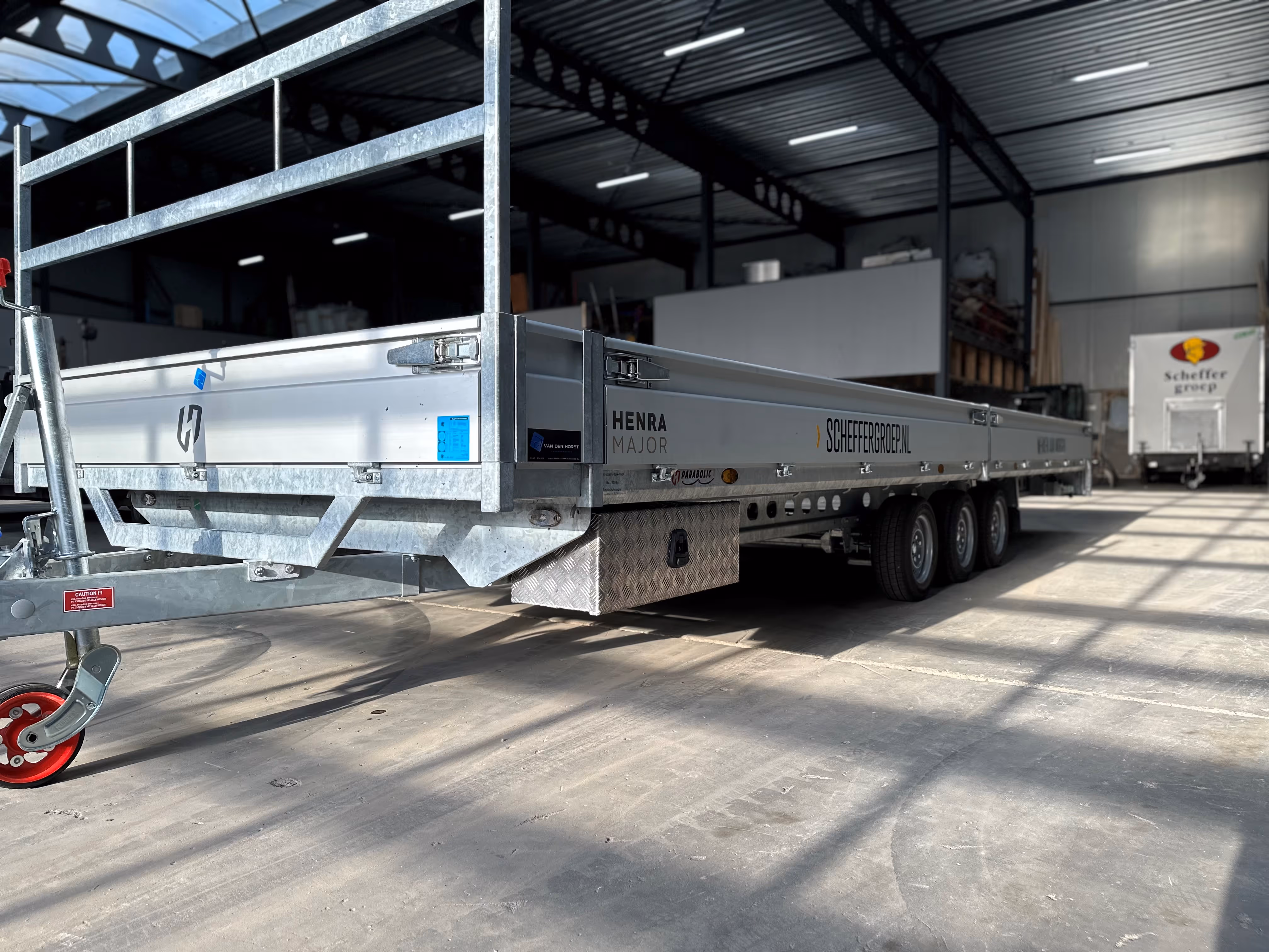 Aanhangwagen met rijplaten en maximaal laadvermogen