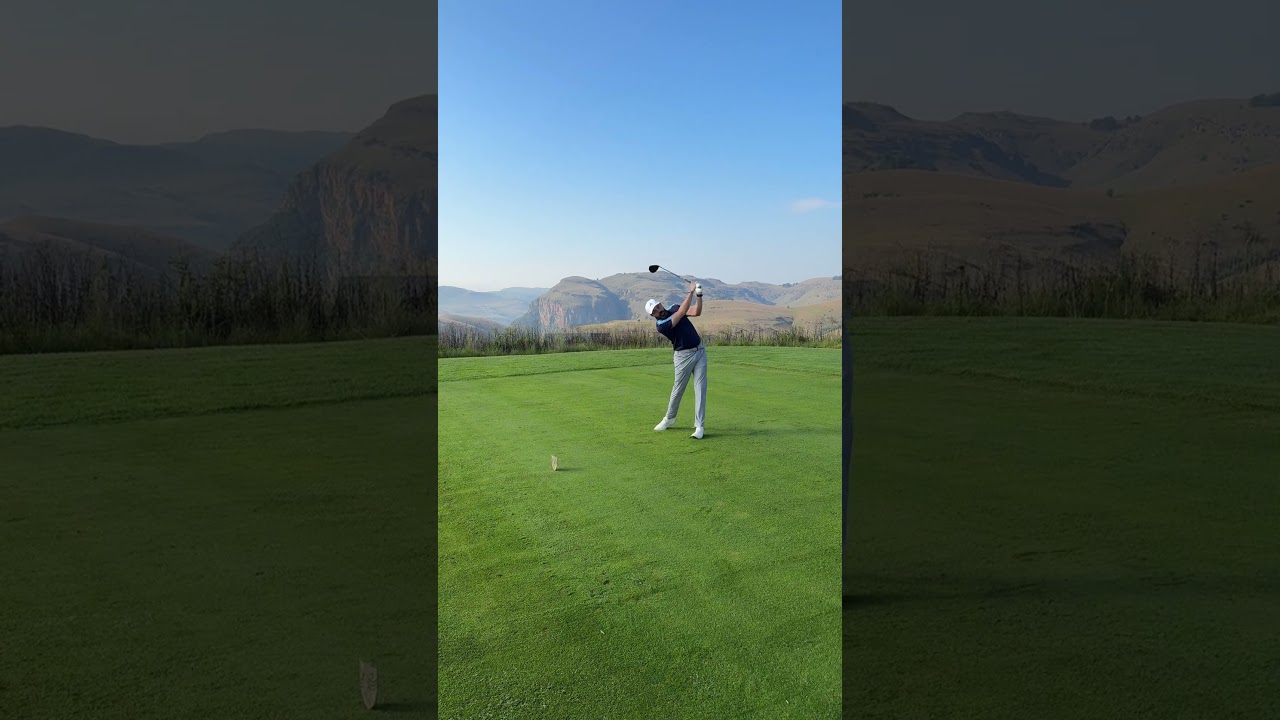 The BEST backdrop in golf 😮‍💨🇿🇦