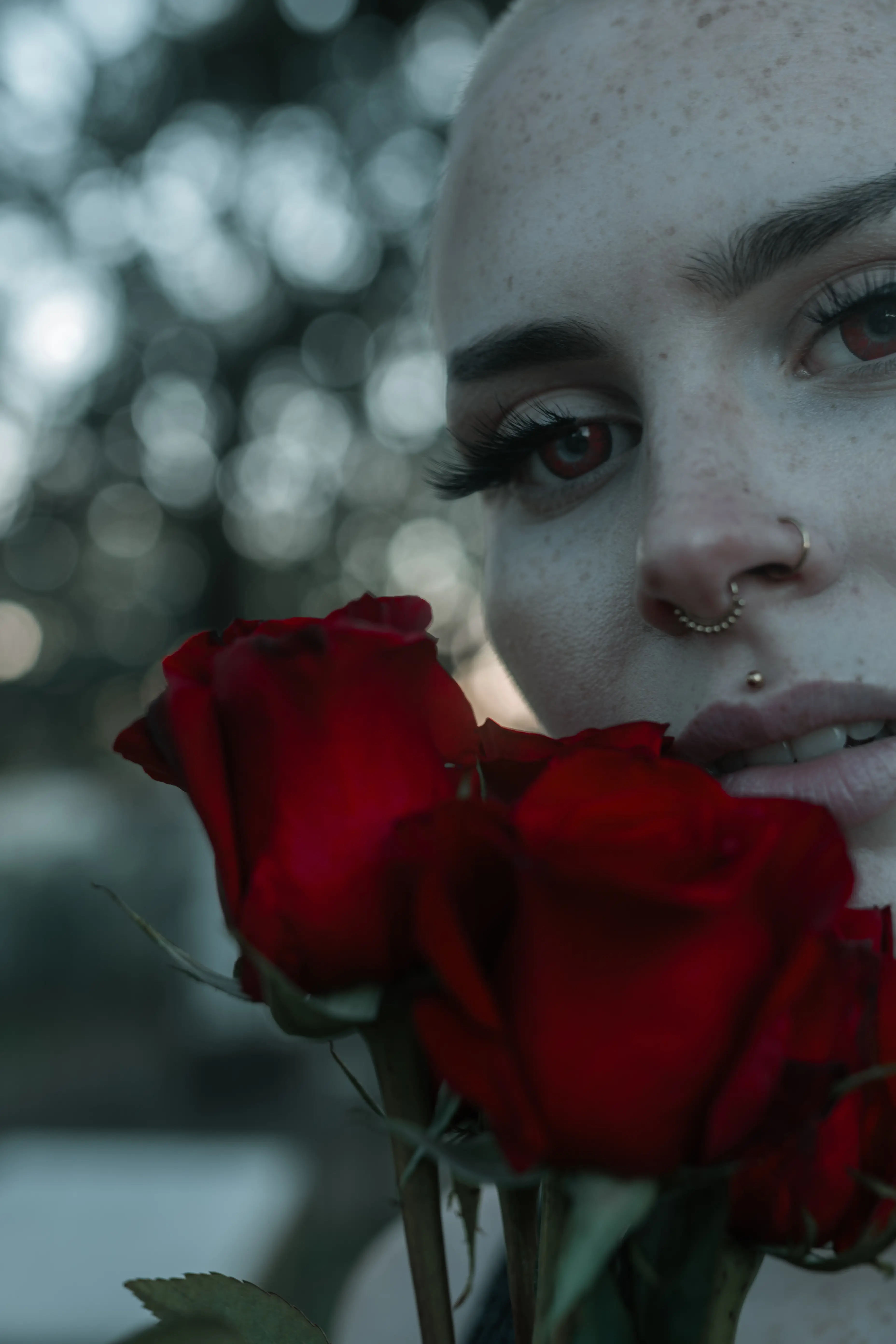 your eyes pierce through me//