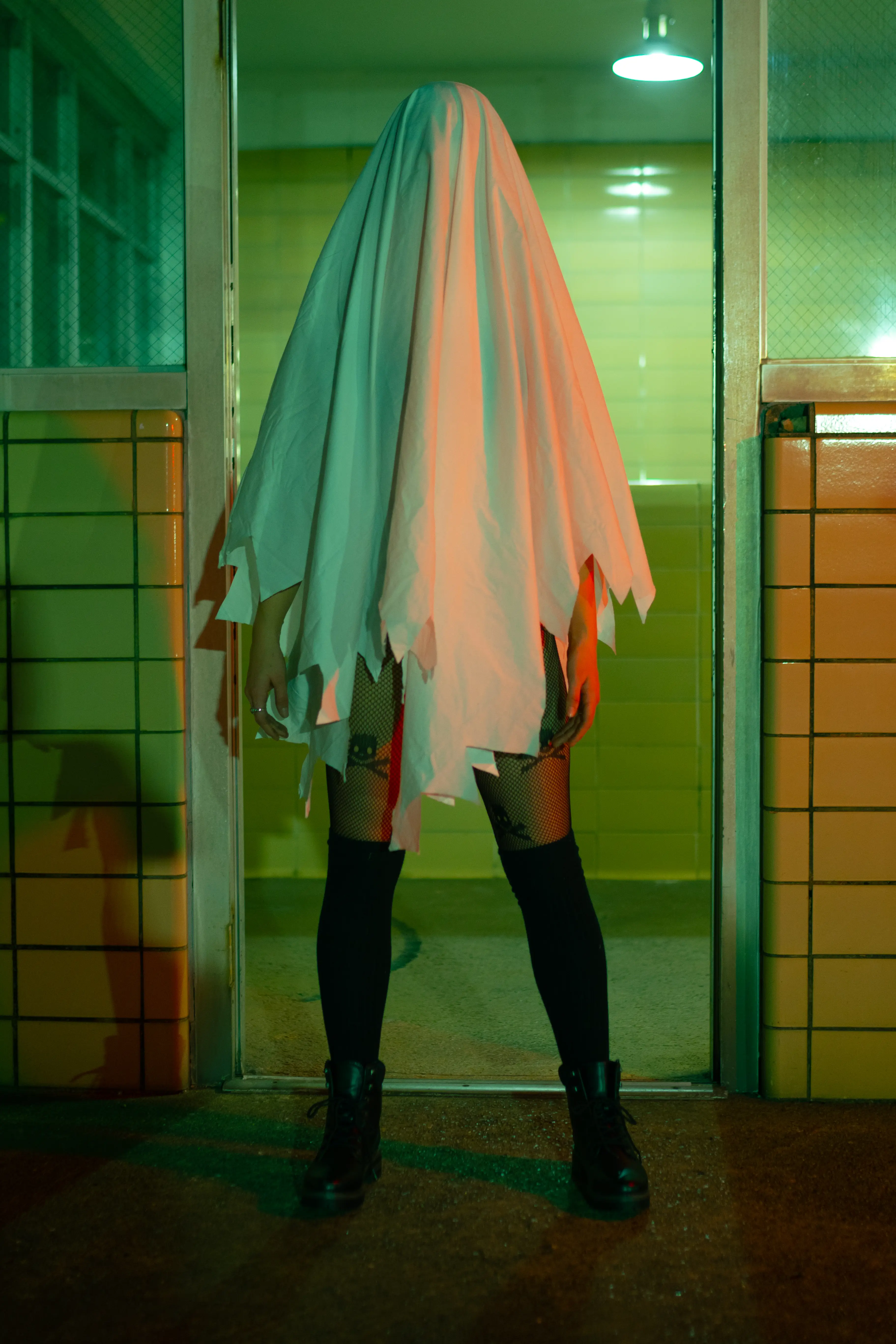 see you on a dark night//