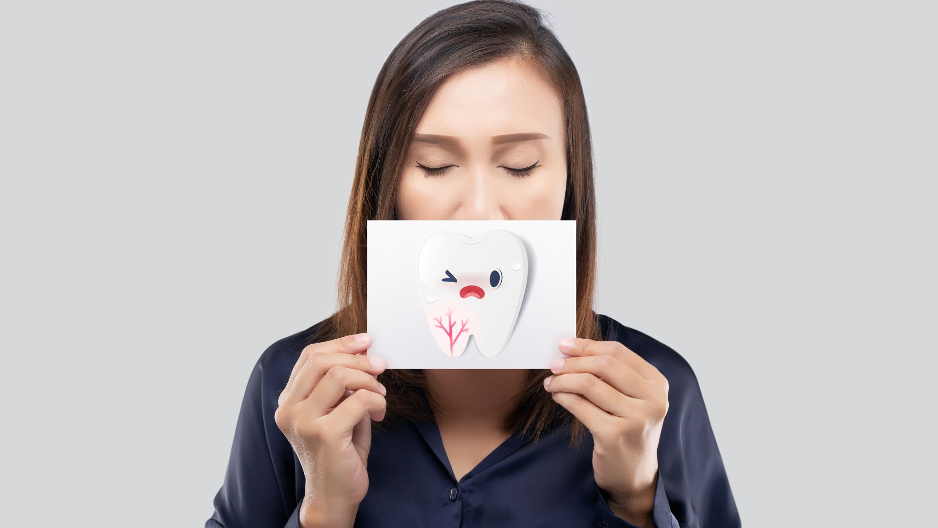 Infection dentaire : symptômes, causes et traitements (urgence)