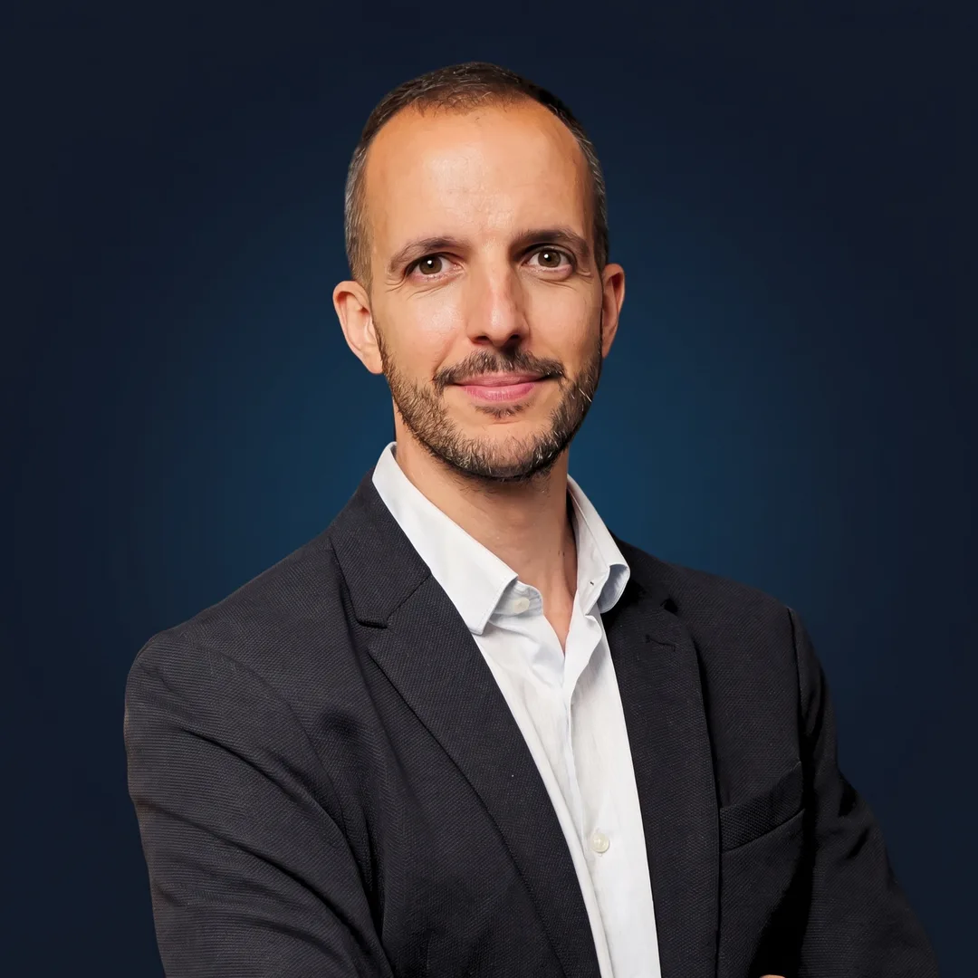 Dr Rodrigo MARTIN-CABEZAS