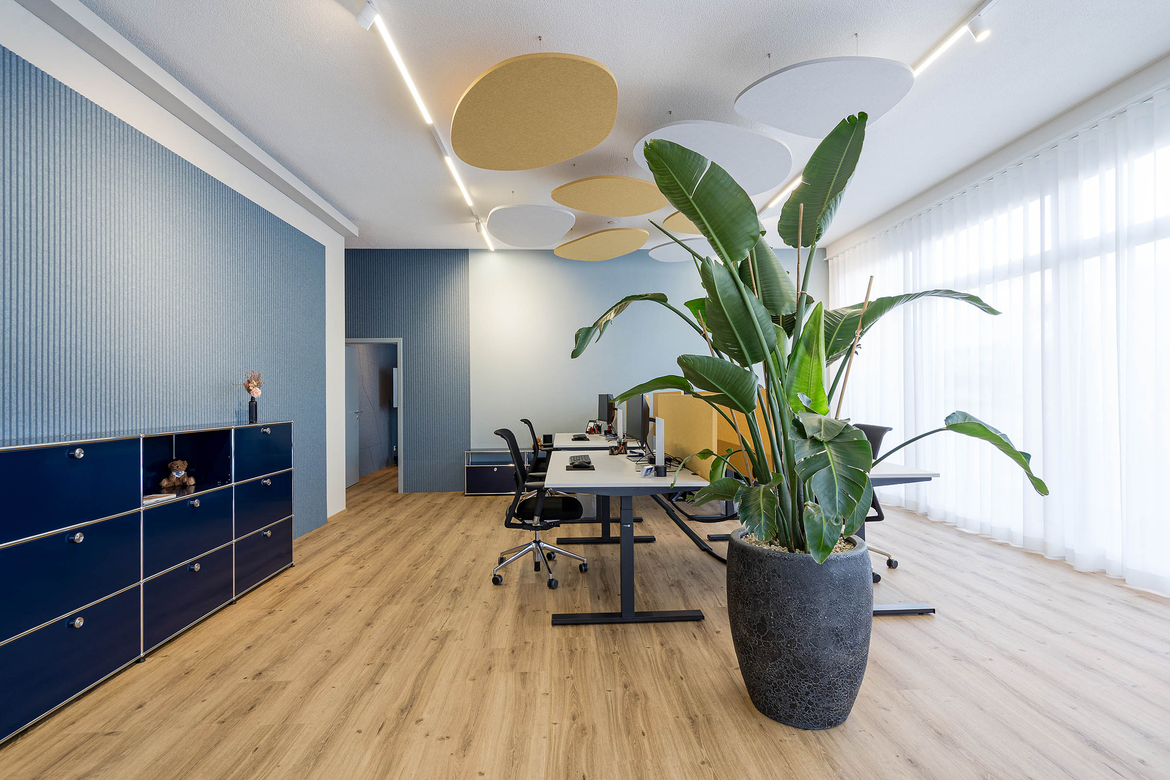 Die modularen USM-Haller-Lösung passen sich an die flexiblen Anforderungen an und entwickeln sich ohne weiteres mit dem Unternehmen weiter.