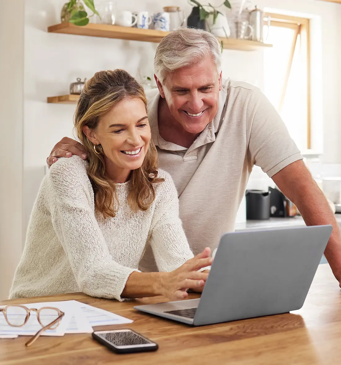 Paar bei Immobilienbewertung