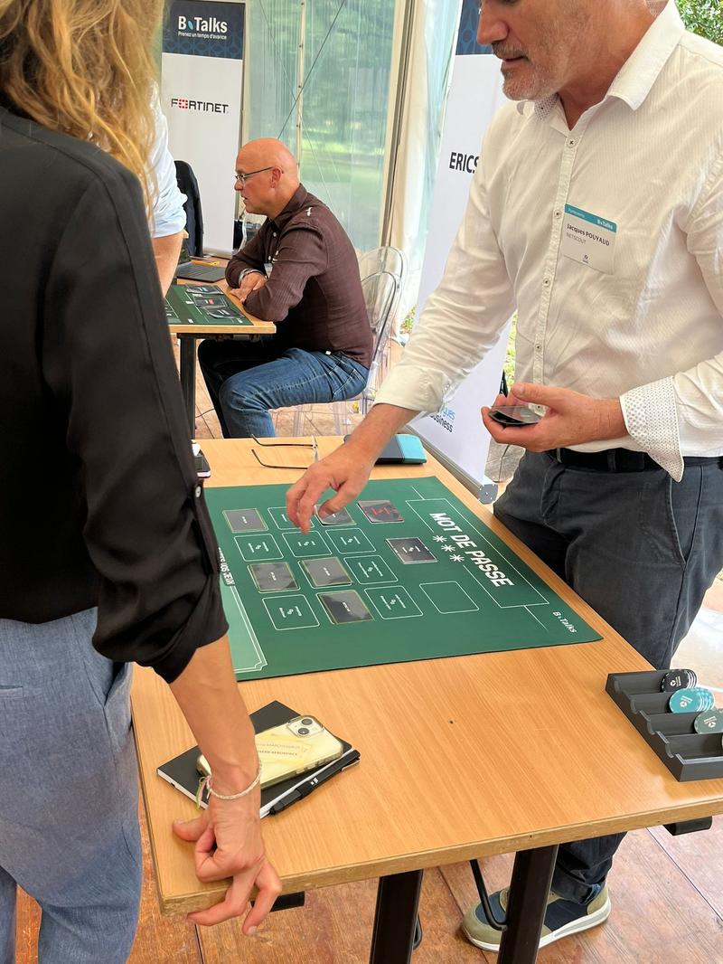 Serious game de formation en entreprise — Casino Royal Bouygues Telecom
