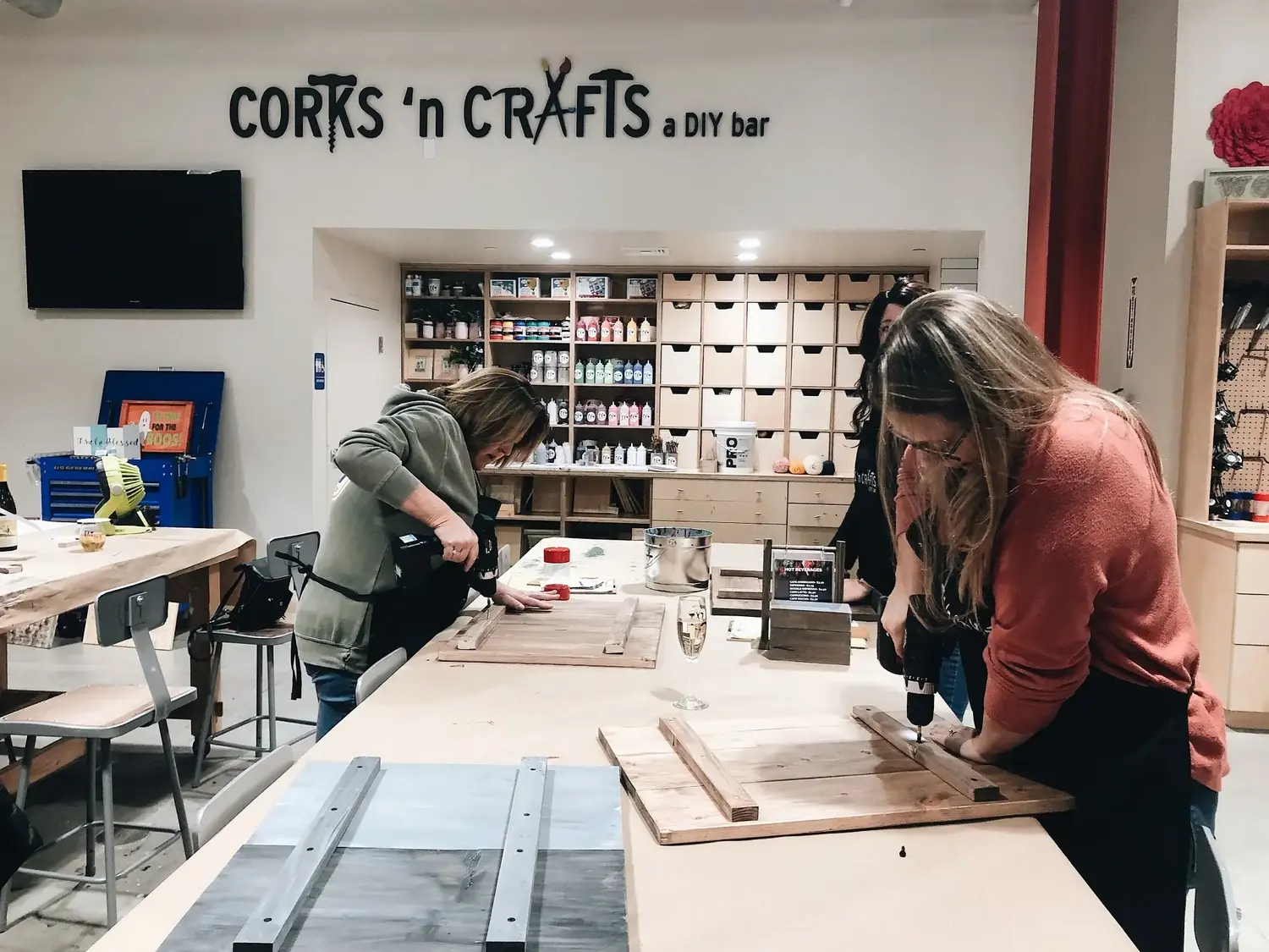 Corks 'n Crafts Las Vegas