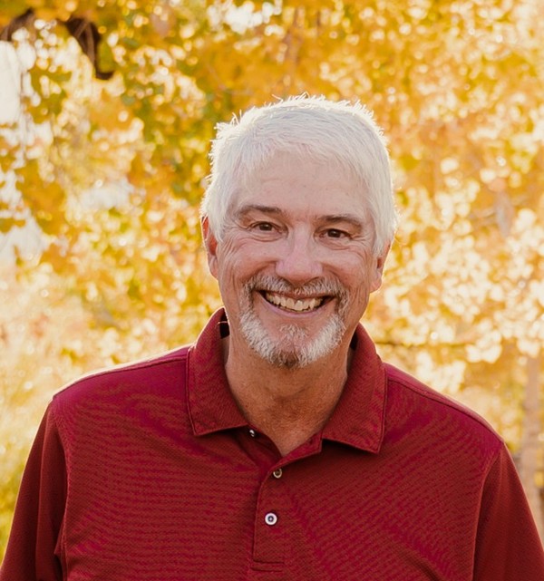 Michael J Pivarnik
