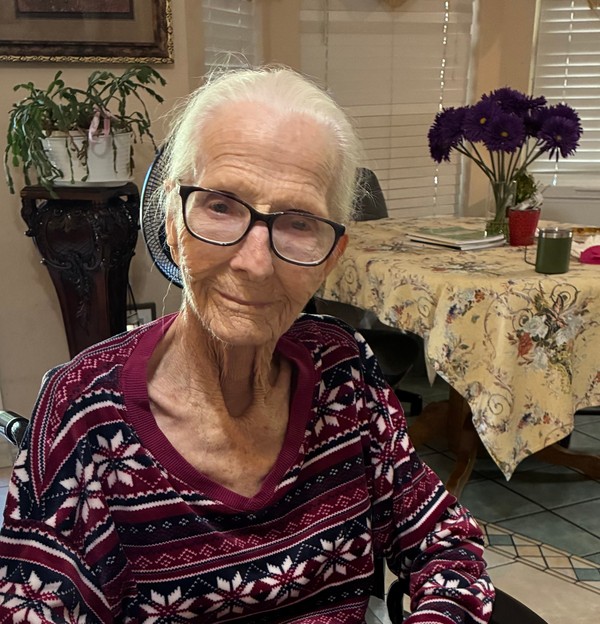 Arlinda “Lindy” Knott