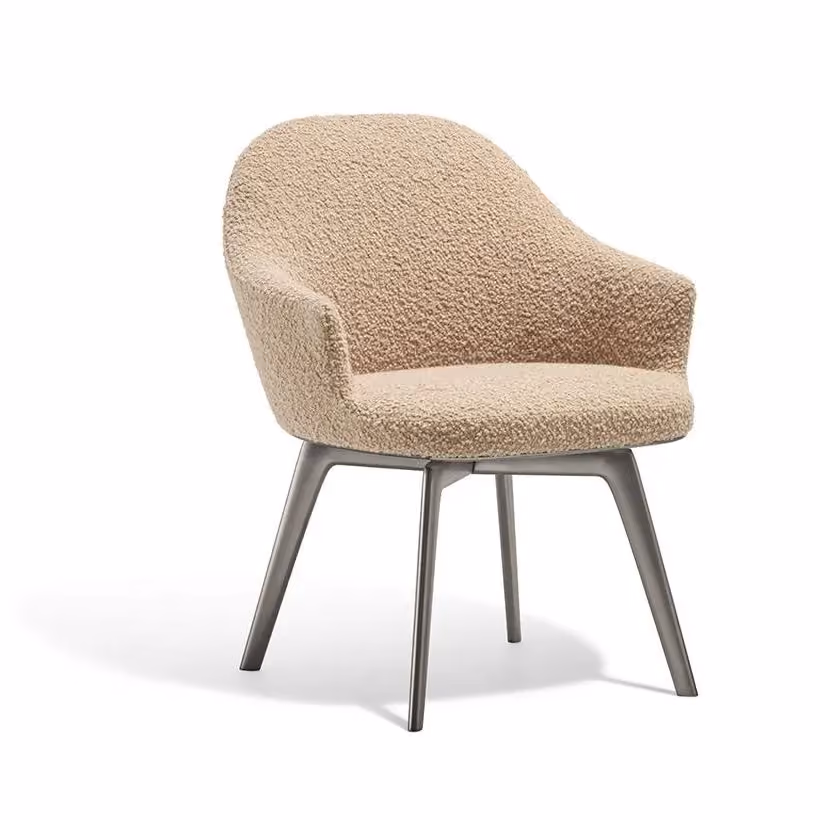 Atelia Chair