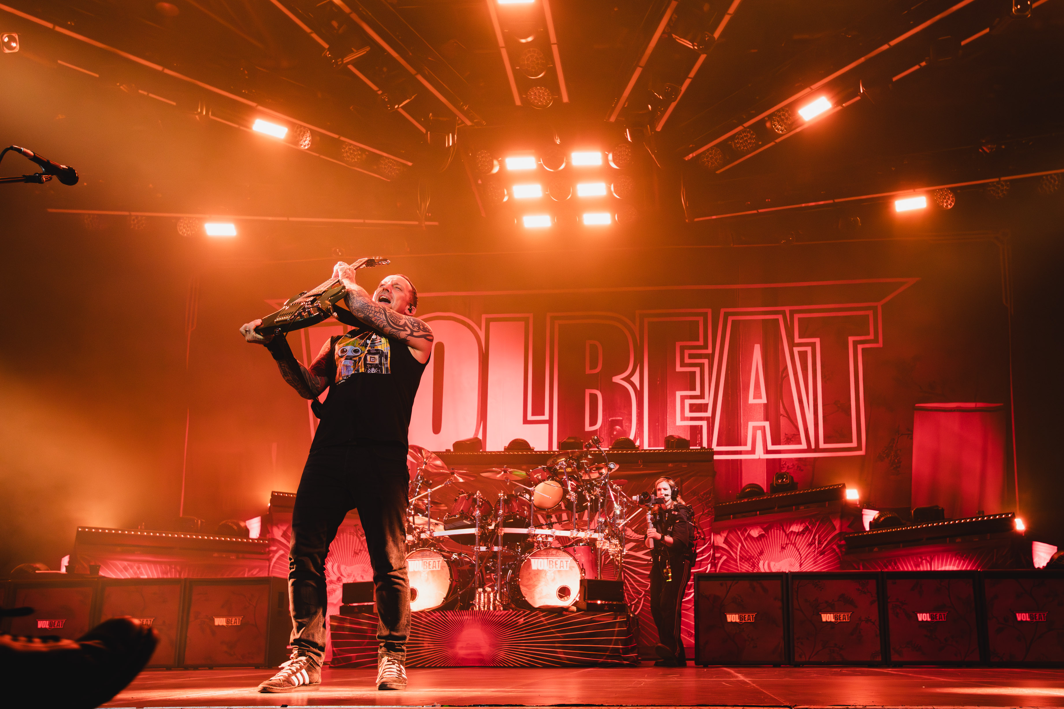 Riffs, Metal et Rock’n’roll : Volbeat fait vibrer Paris !
