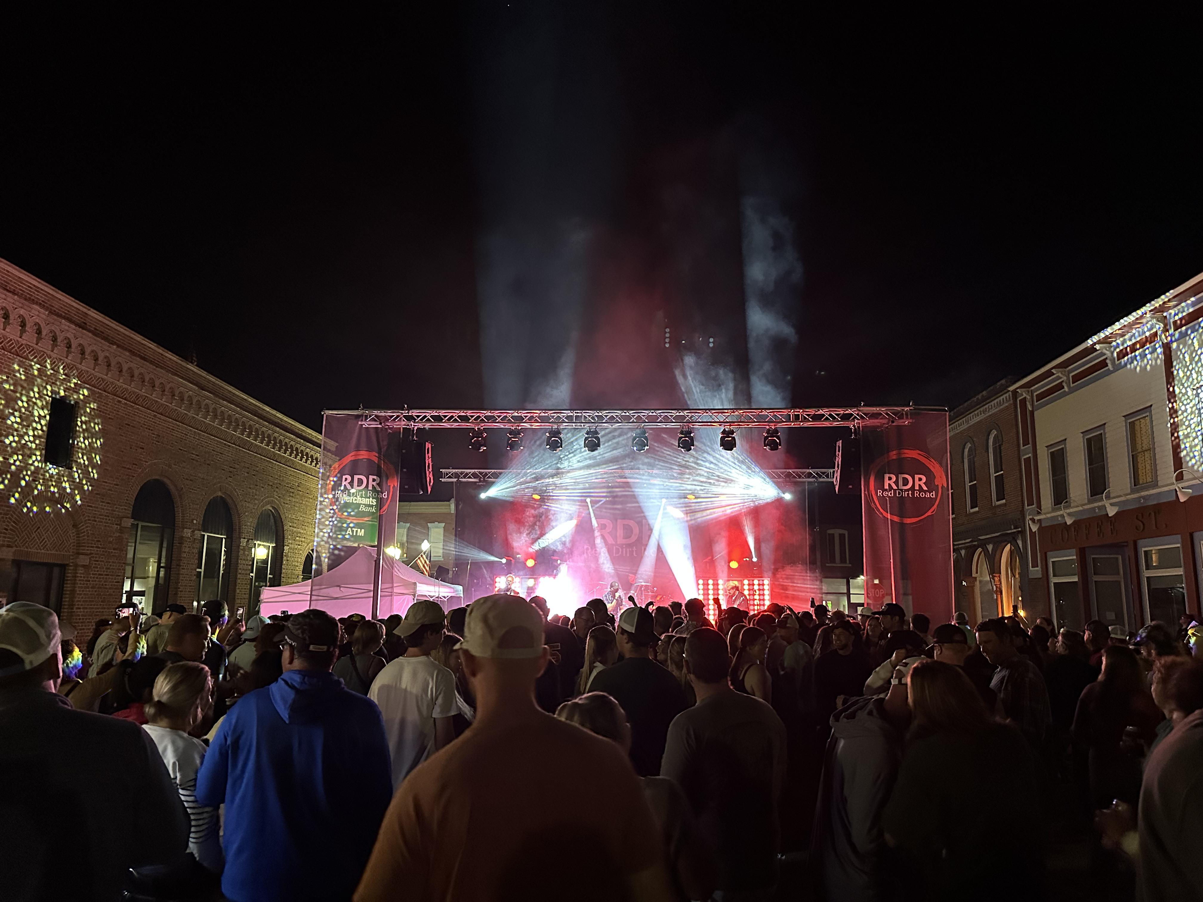 Red Dirt Road Live