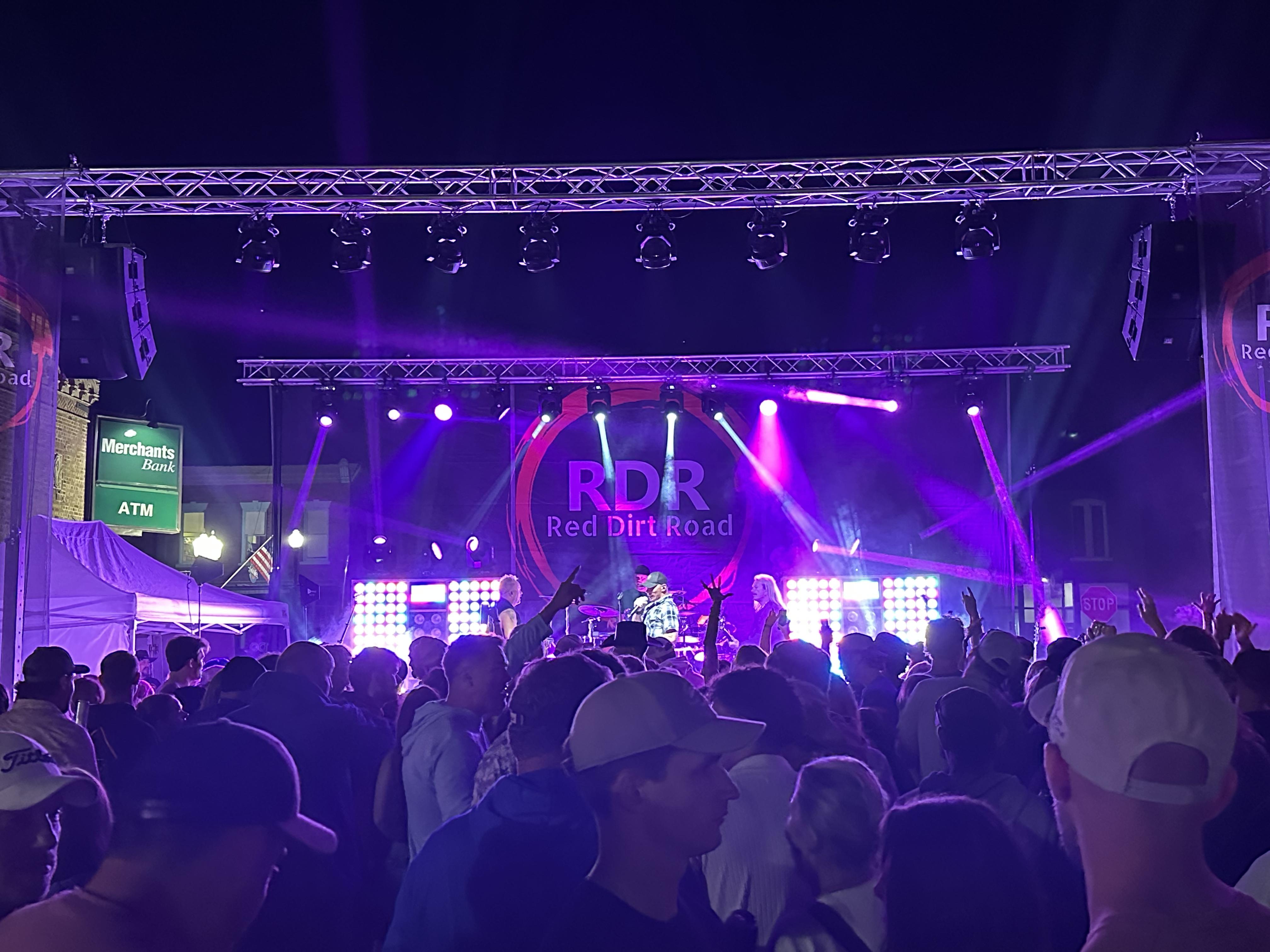 Red Dirt Road Live