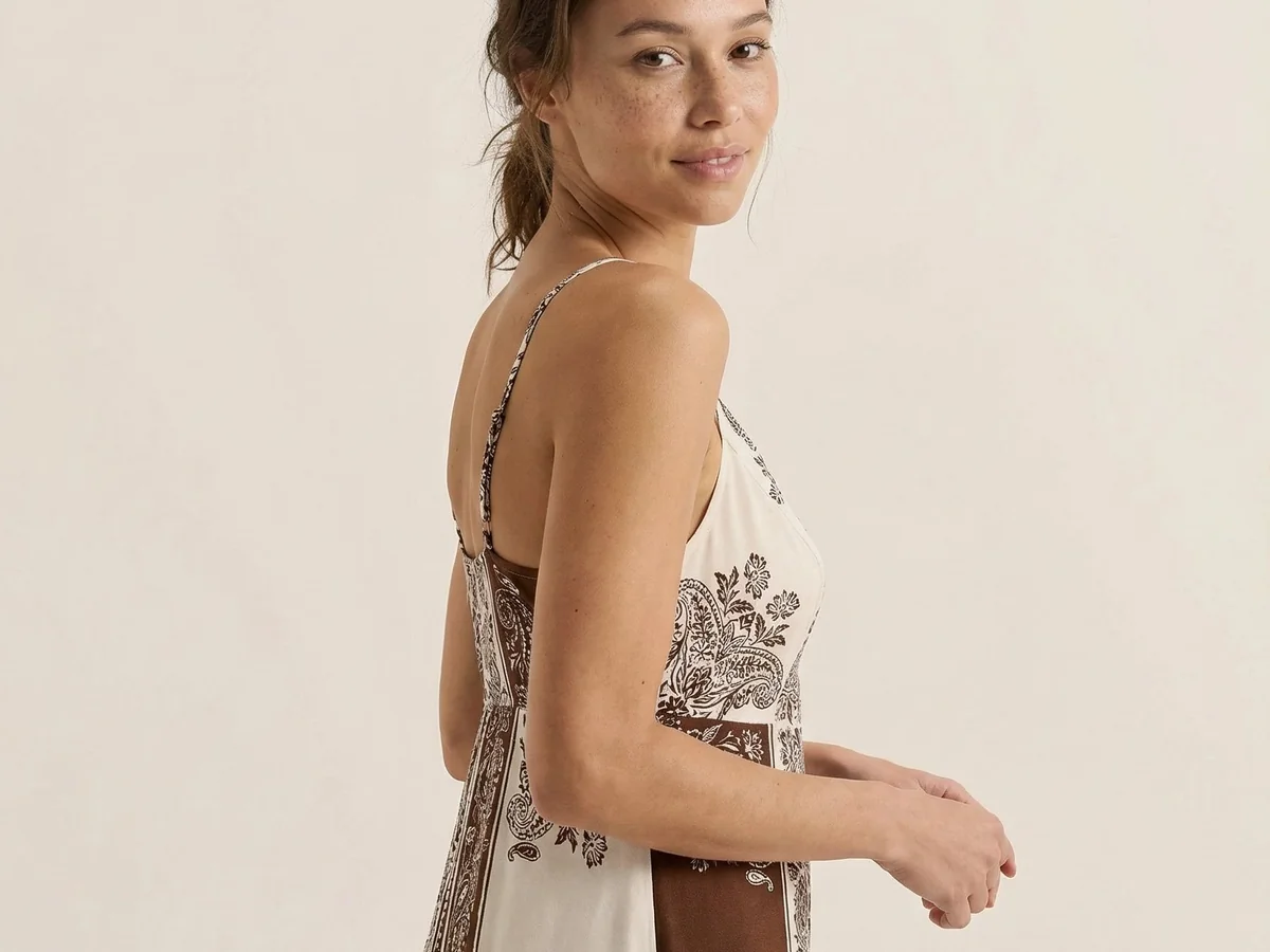 AI virtual model wearing paisley slip dress for fashion brand lookbook — Picjam