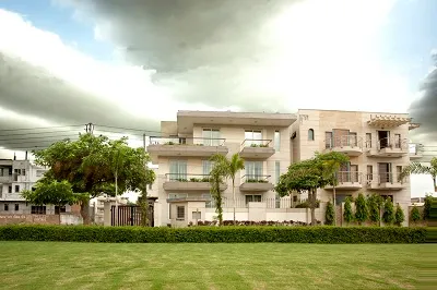 Perch property building in Sector 40 Gurgaon
