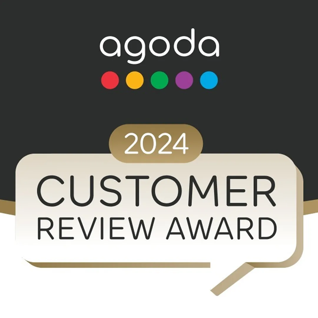 Agoda 2024 Customer Review Award badge with colored dots above the brand name.