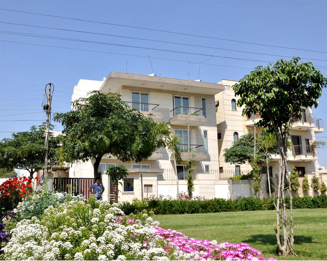 Perch Front Lawn- Service apartment Gurgaon