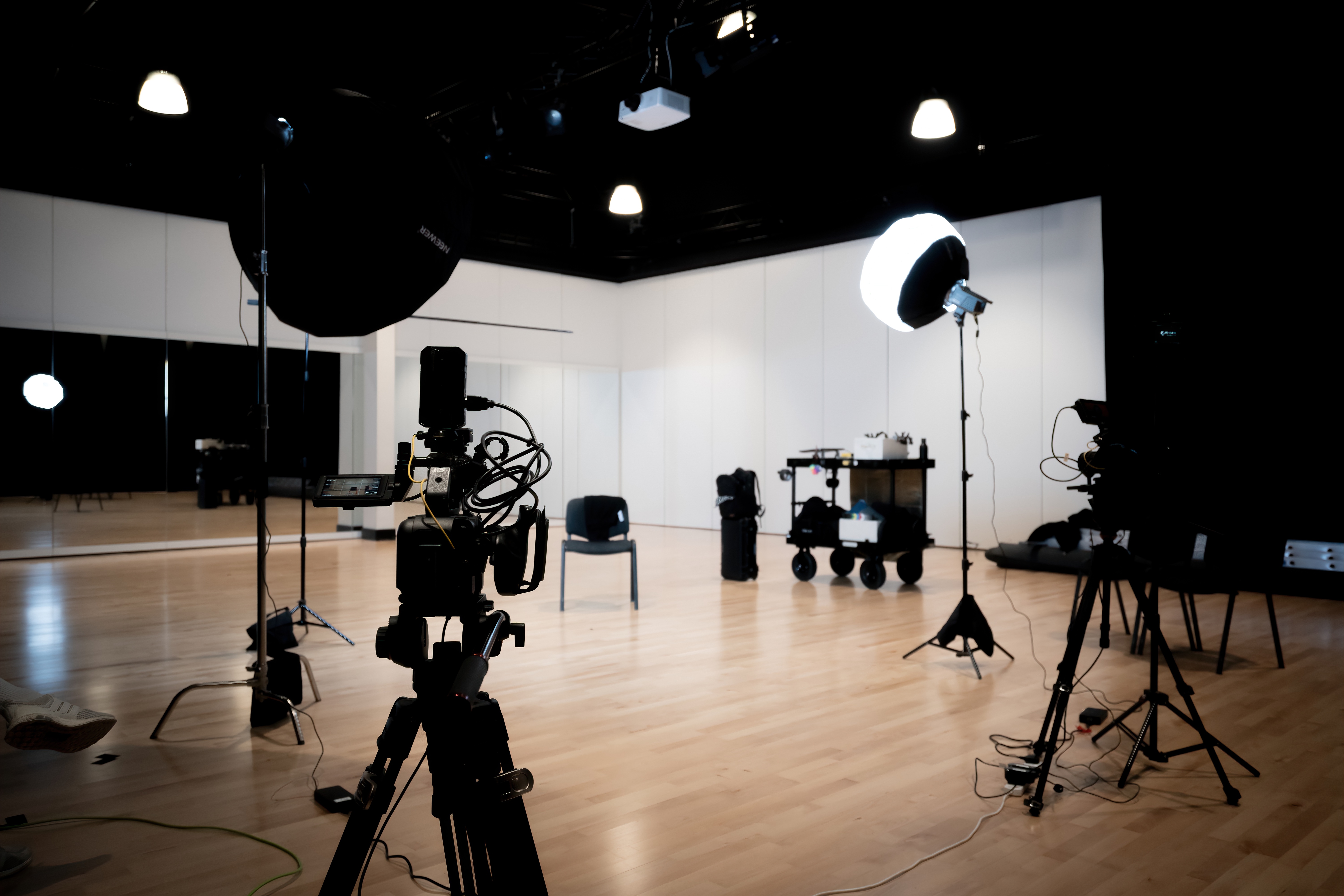 Behind the scene image of a shoot 