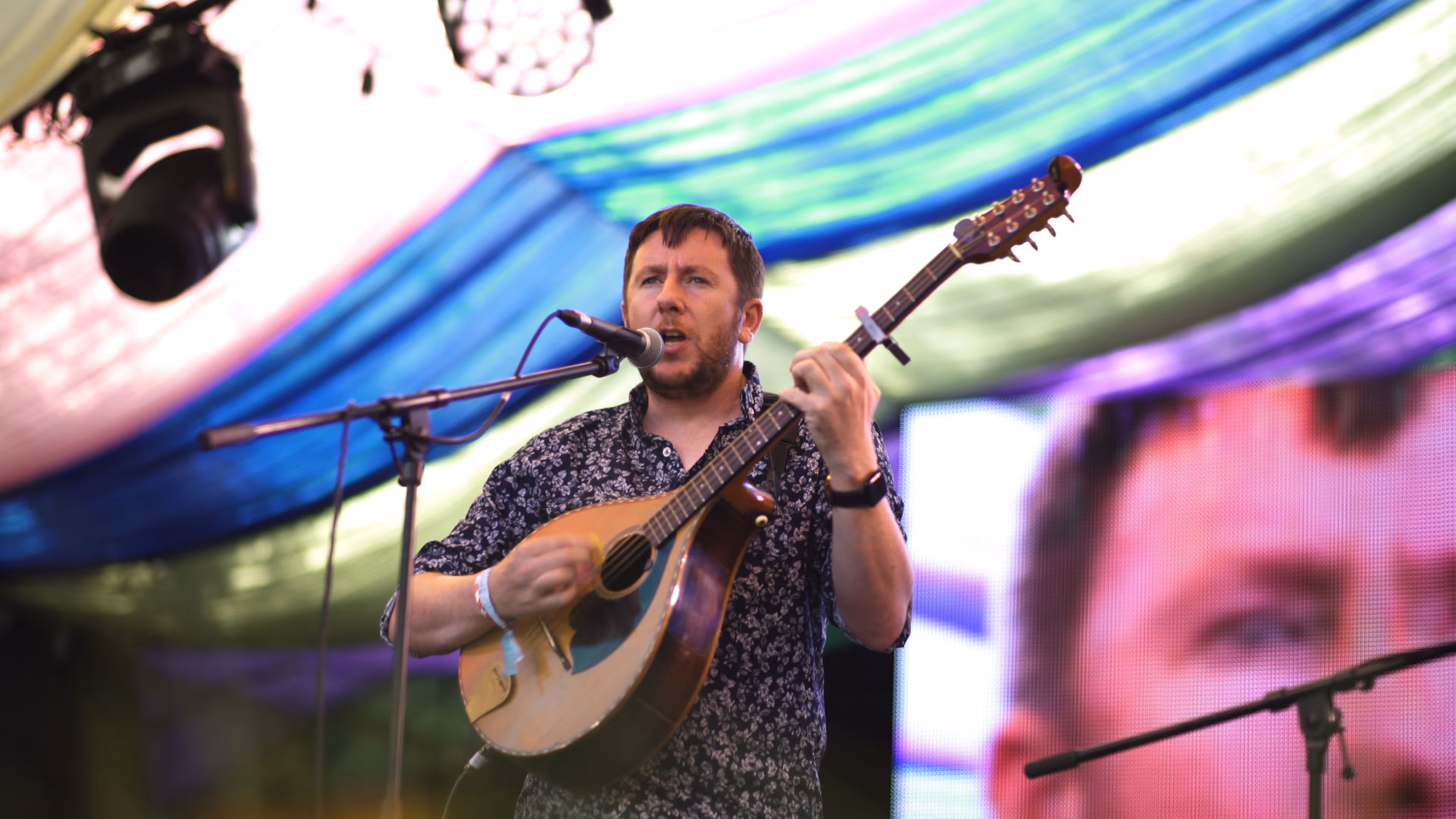 Daoiri Farrell Performing