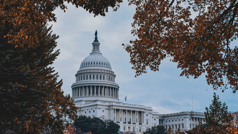 K-förmige Wirtschaft: Was die wirtschaftliche Spaltung für Anleger bedeutet