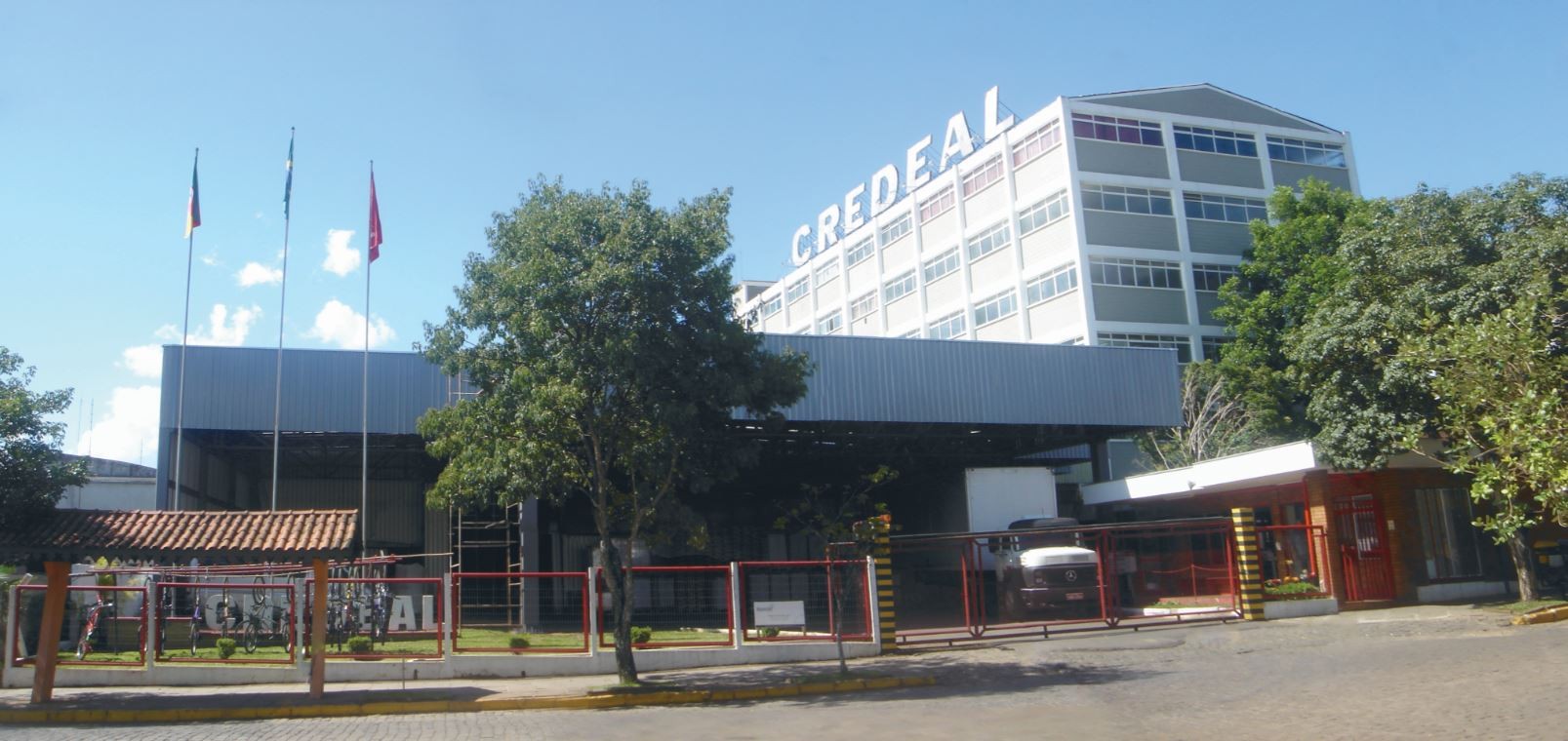 Credeal | LinkedIn