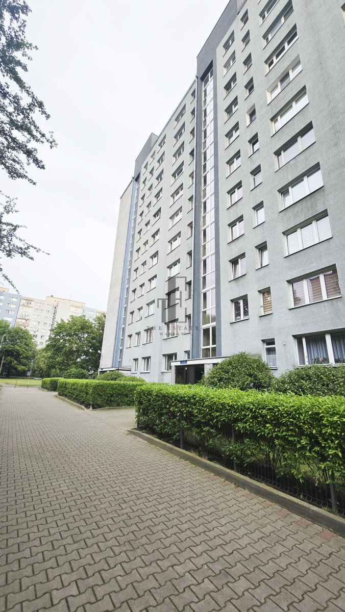 Przestronne , Gotowe do wykończenia| Metro
