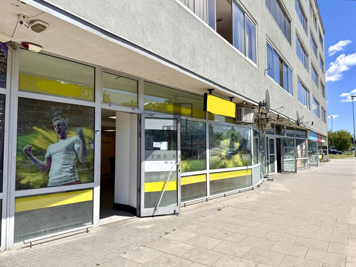 Lokal 70 m2* usługowo/handlowy* od ulicy* witryna