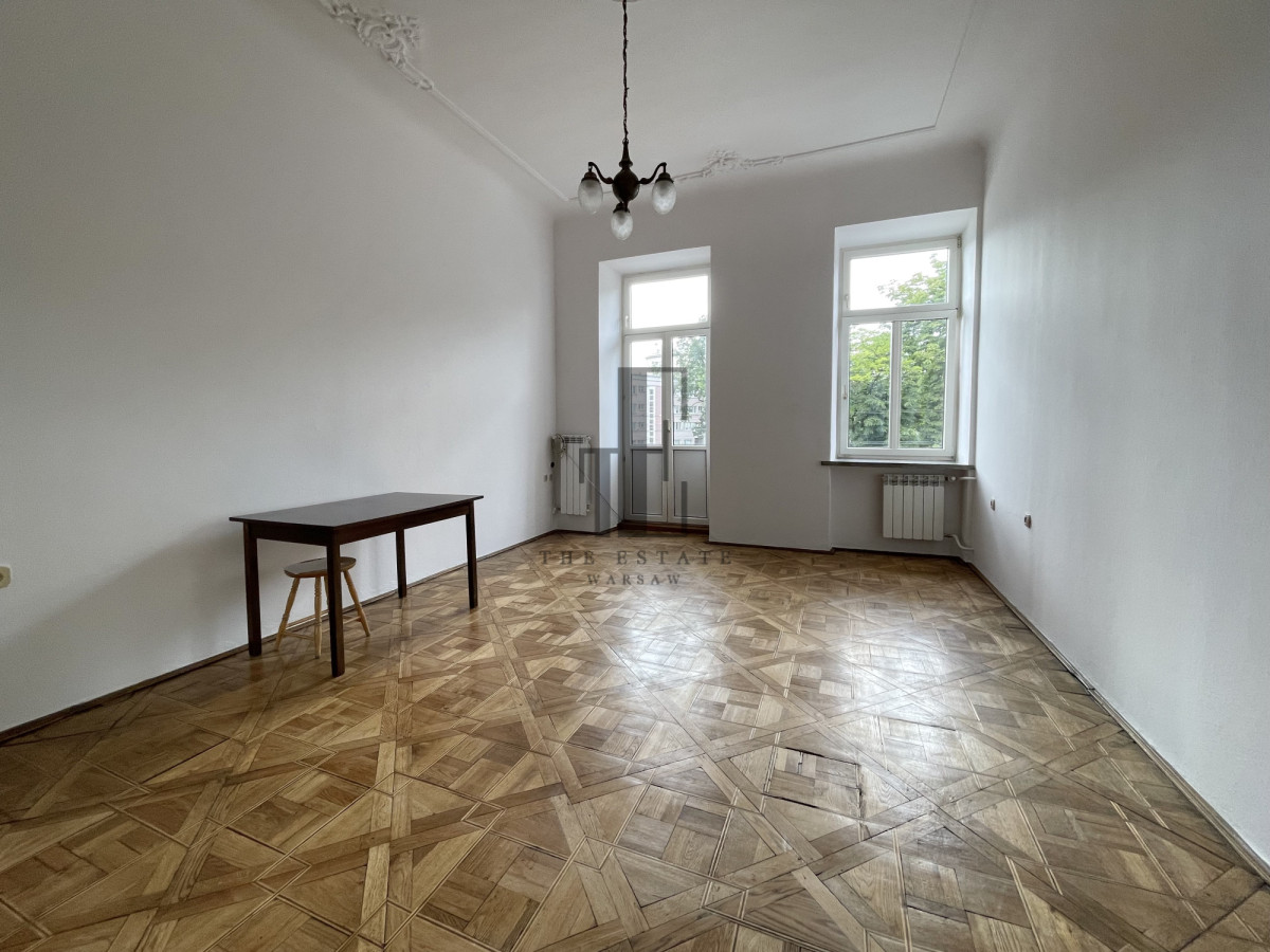 ZABYTKOWA KAMIENICA * BALKON * 3,5 m H * PARKIET
