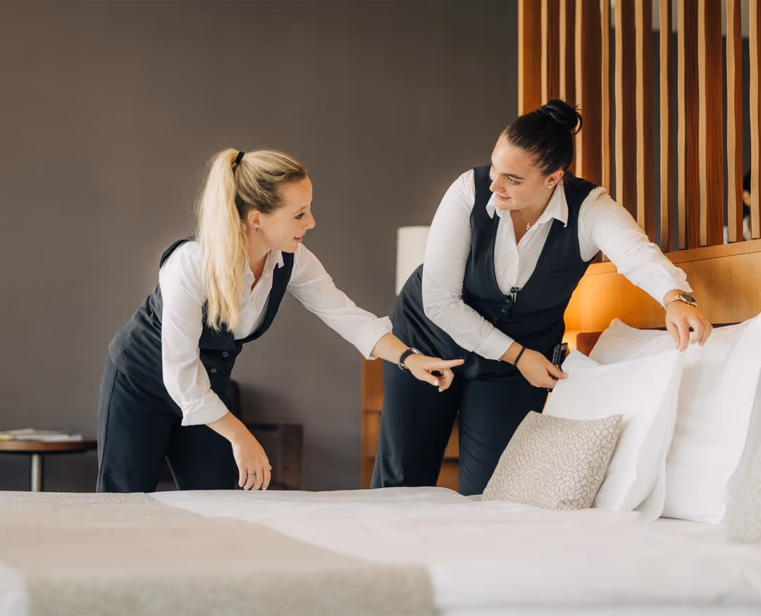Housekeeping staff at the Deltapark Vitalresort on Lake Thun