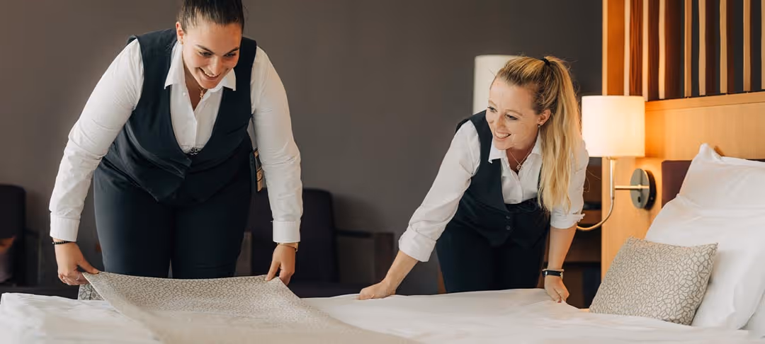 Housekeeping staff at the Deltapark Vitalresort