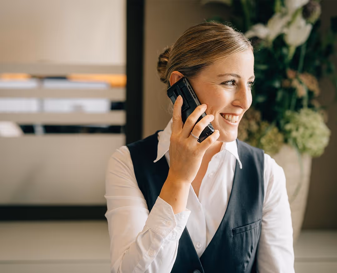Employee on the phone