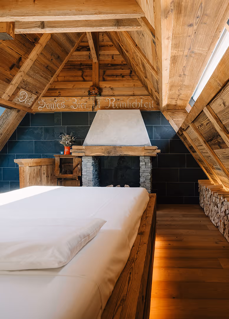 Ruhebett in der Private Spa Suite Swiss Chalet