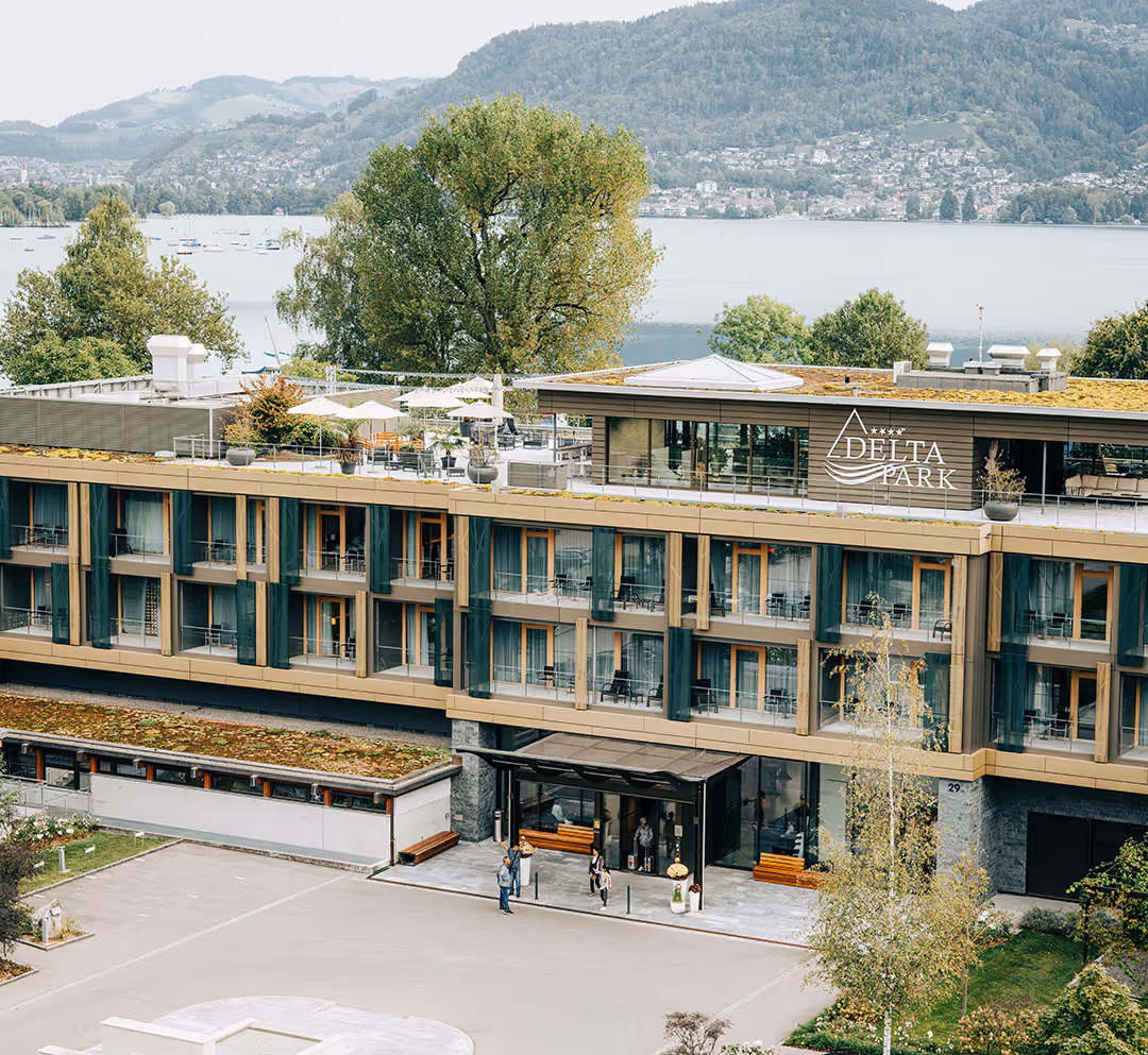 Deltapark Vitalresort with luxury Lake Villas, hotel and wellness on Lake Thun