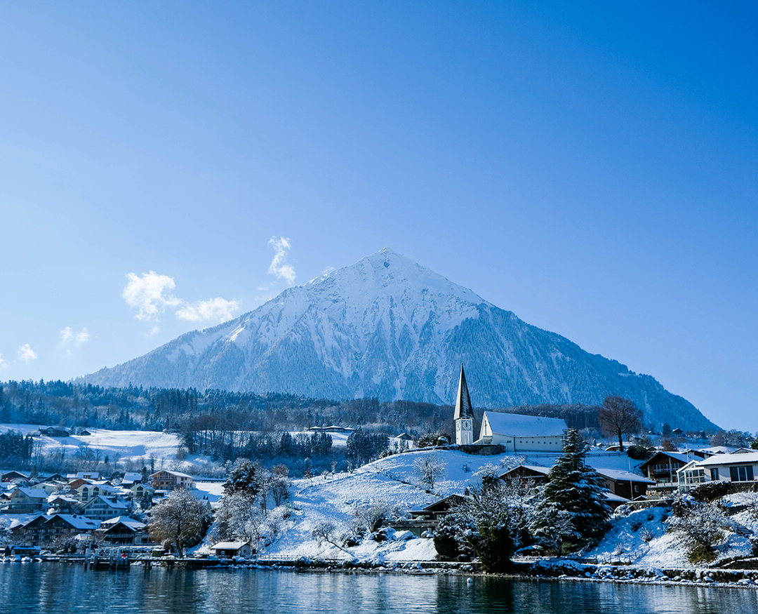 Le Niesen recouvert de neige