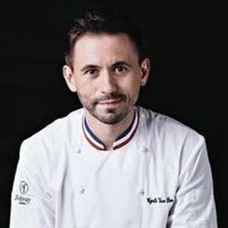 Cyrille Van Der Stuyft