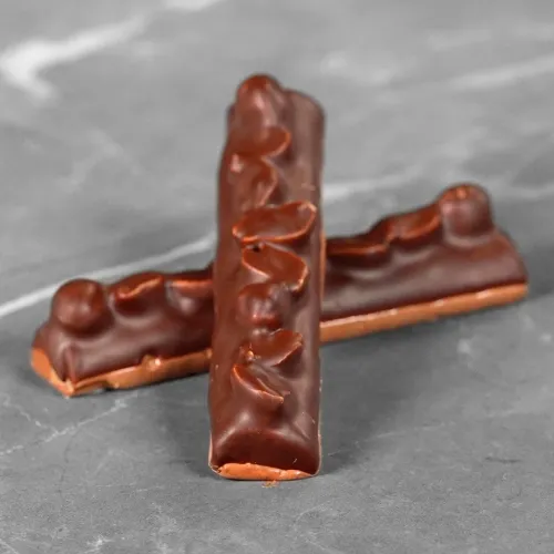 Chocolate & peanut soft nougat bars