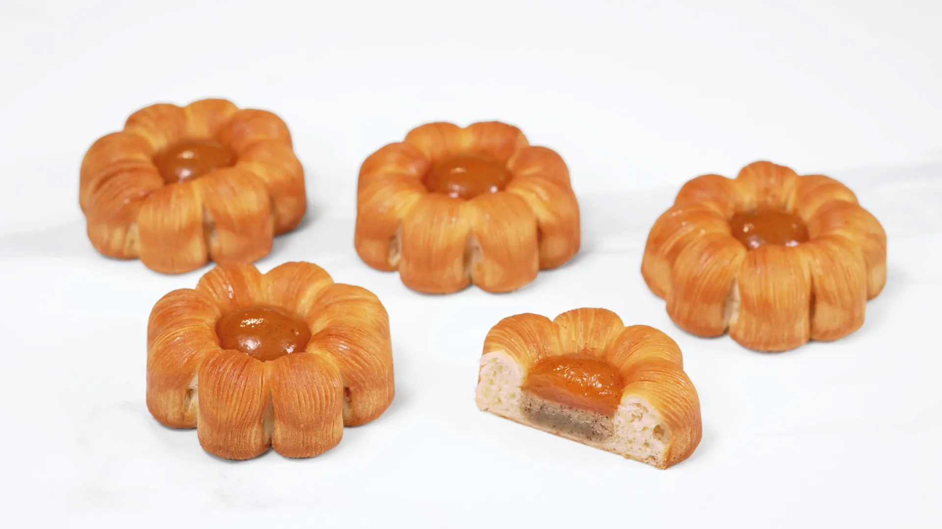 Marguerite amande abricot