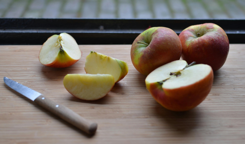 apple-prep-for-tart