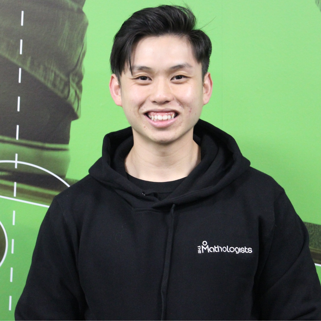 Headshot of HSC maths tutor - Henrik Tran