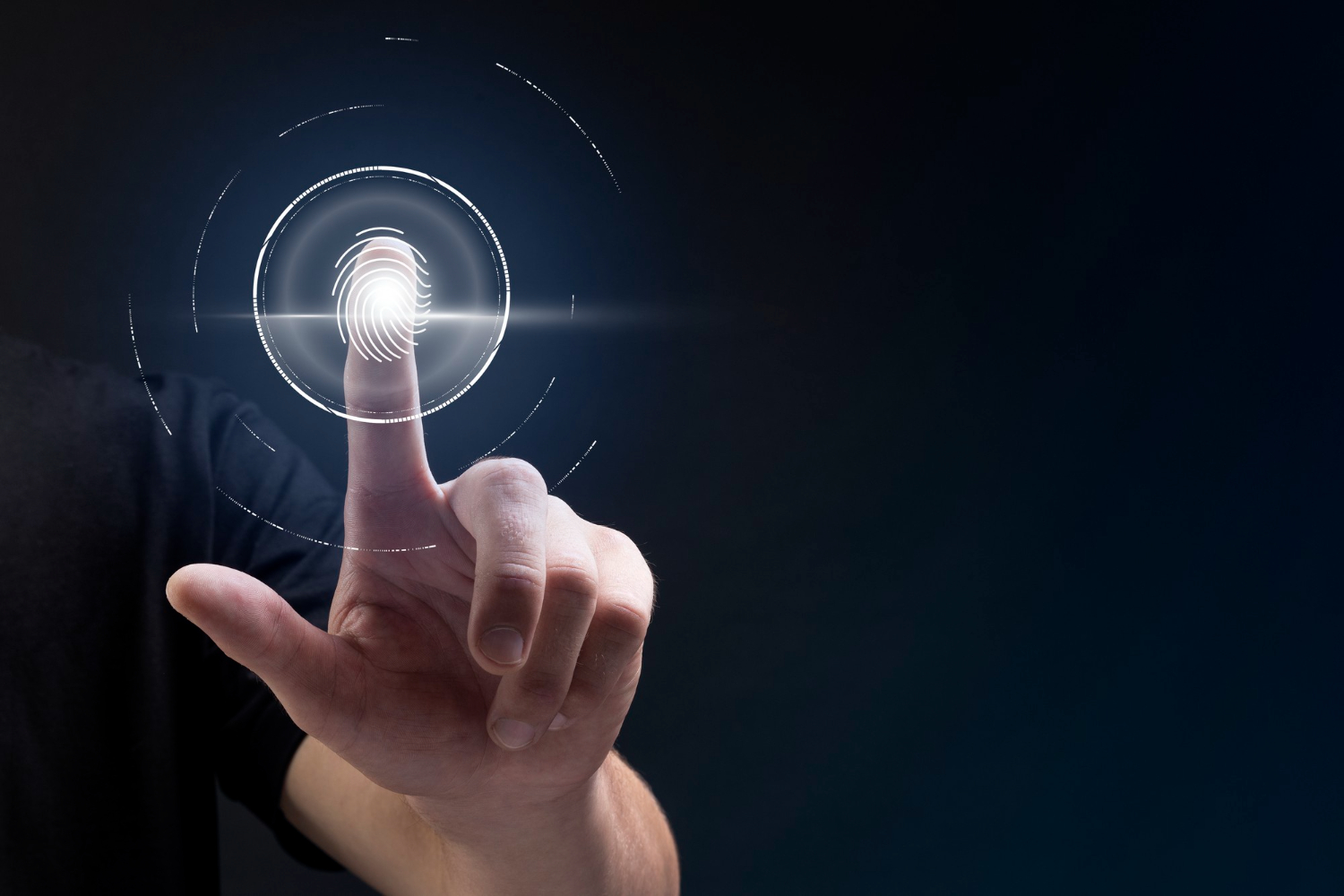 Security & Access Control in Mobile Networks: Who Gets In, Who Stays Out