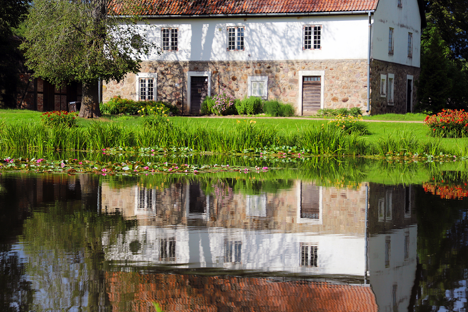 $*PERFECTLY REFLECTED* Turaida, 2025