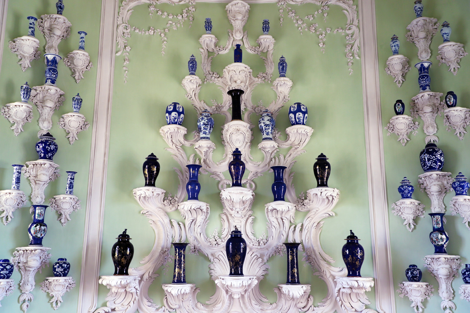 $*TREE OF CHINA* Pilsrundāle, 2025