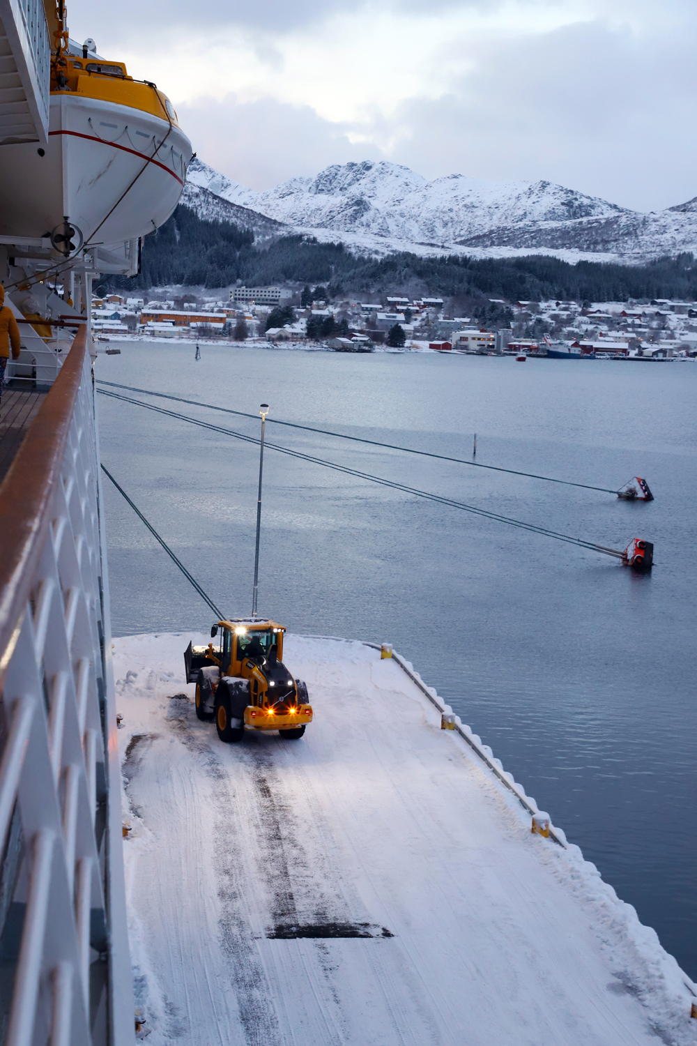 $*Berth* Leknes, 2025