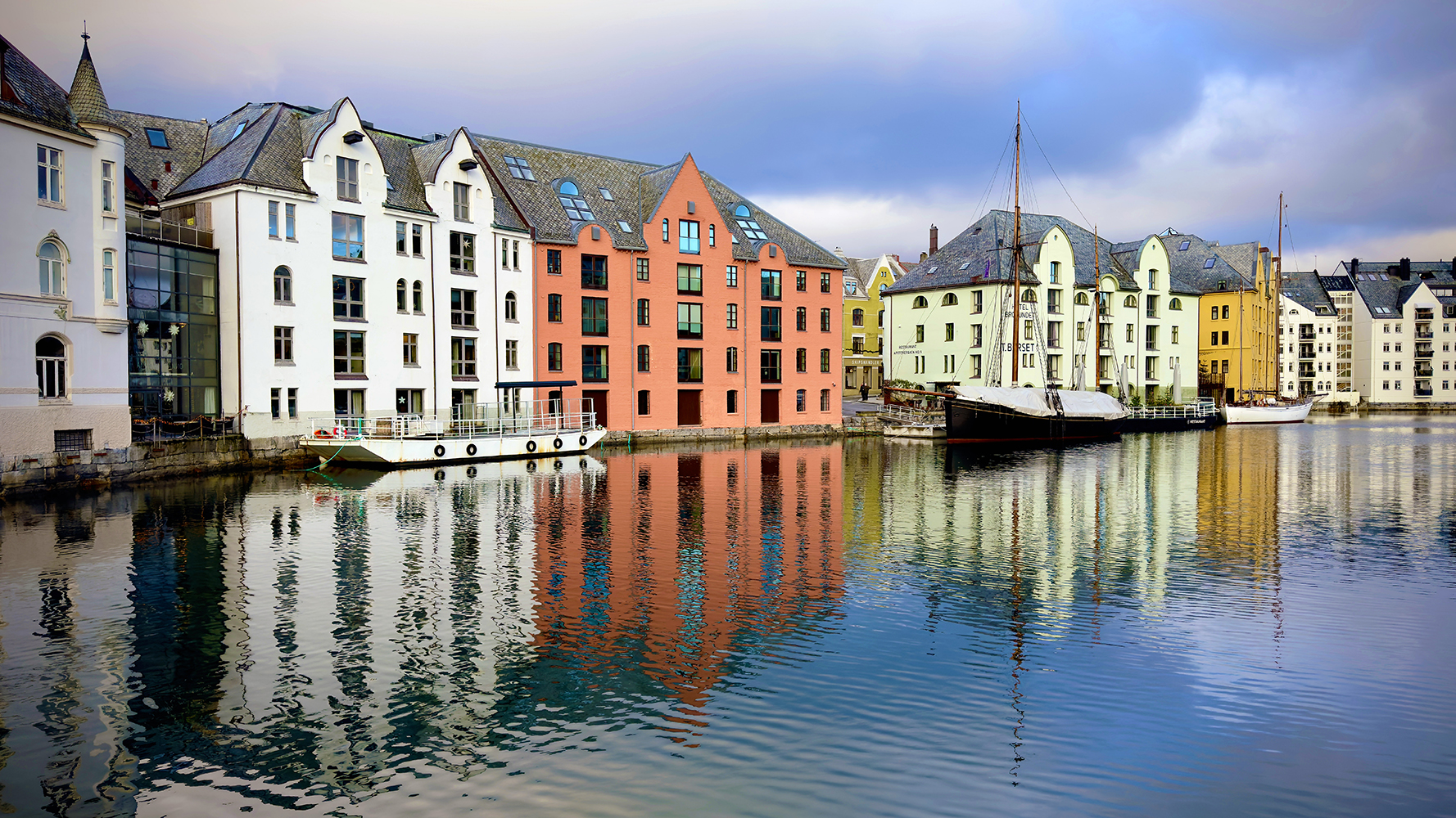 $*Brosundet* Ålesund, 2025