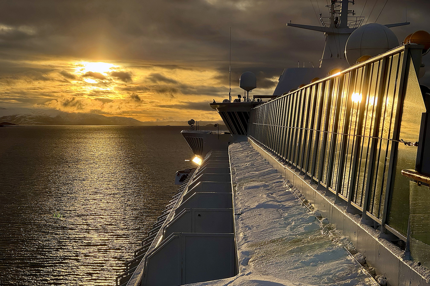 $*Solnedgang* Norskehavet, 2025