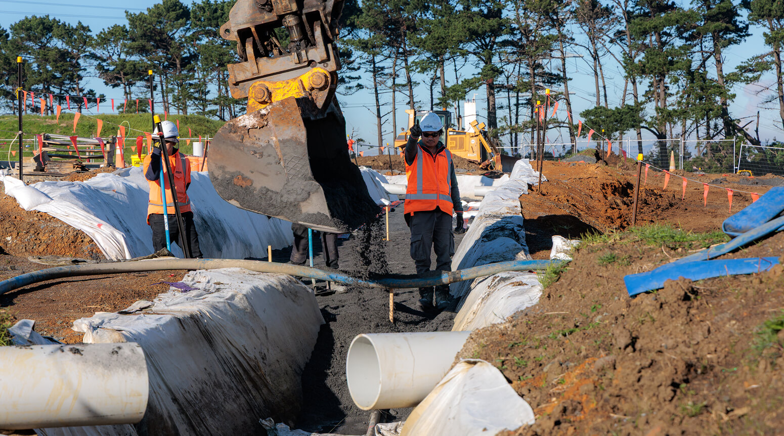 Bess Project Hick Bros - workers on site