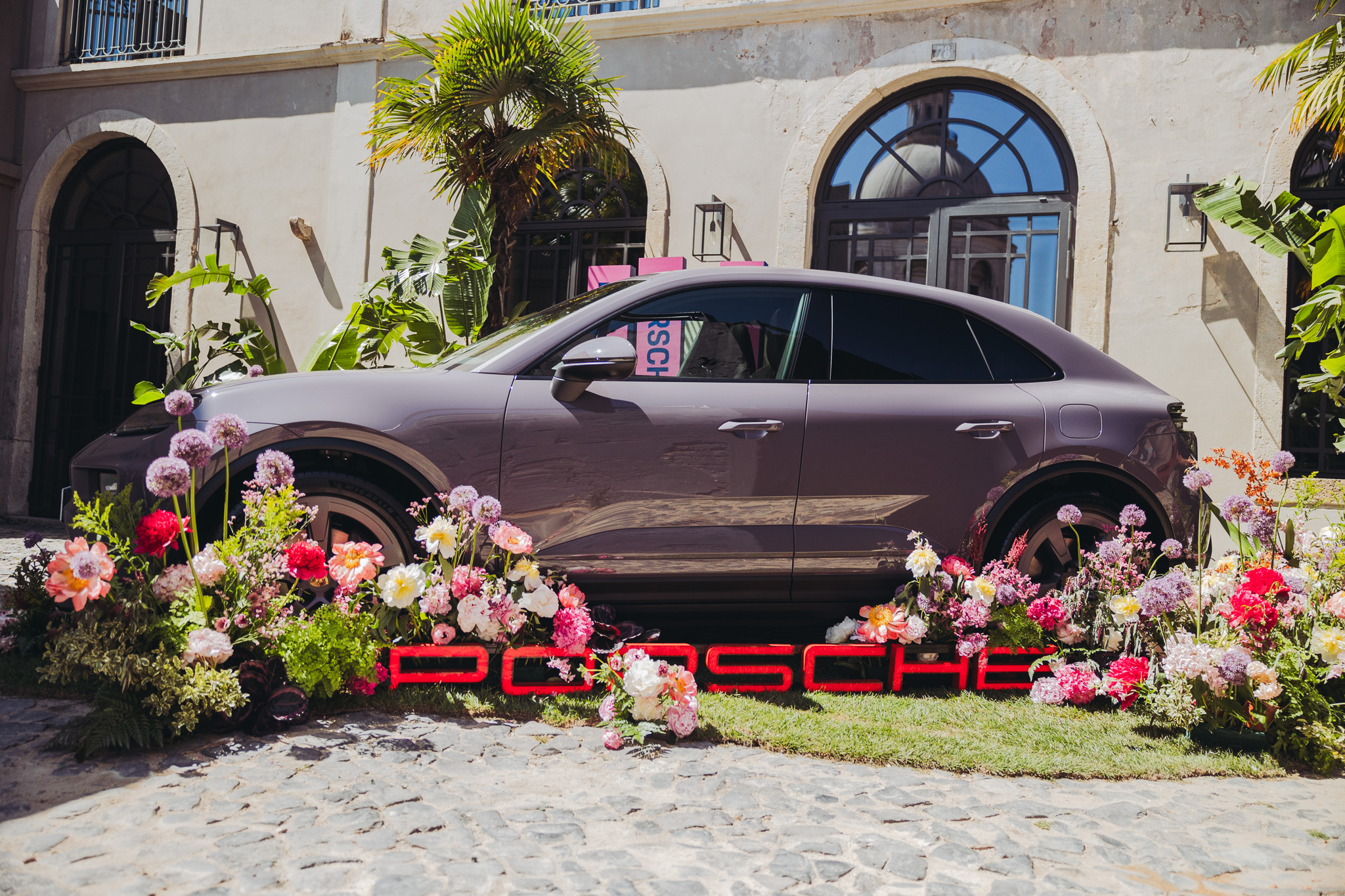 HER Porsche