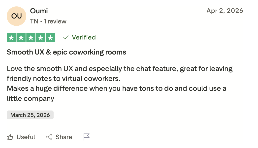 Trustpilot review from Oumi about FLOWN