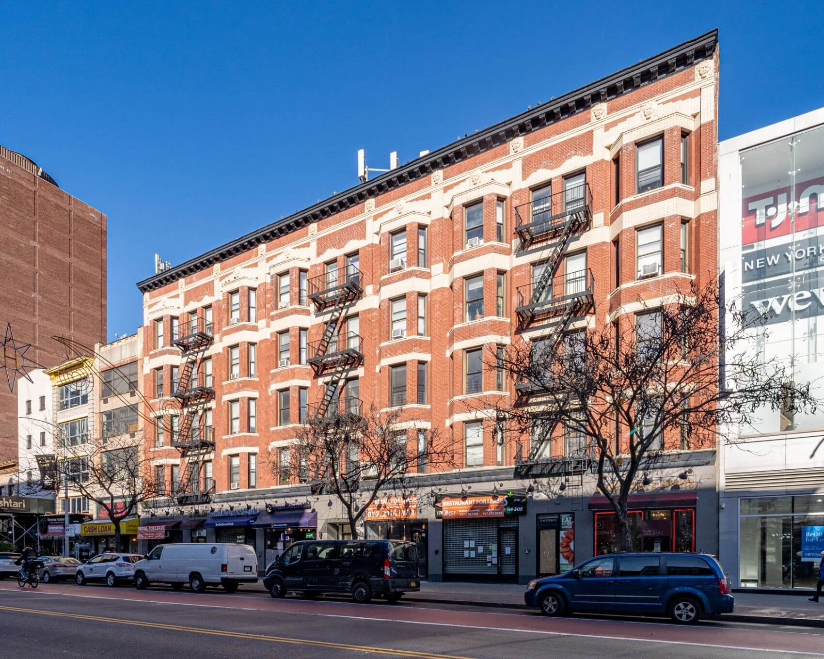 Angled view of 17 West 125th Street in Manhattan - Summit Properties