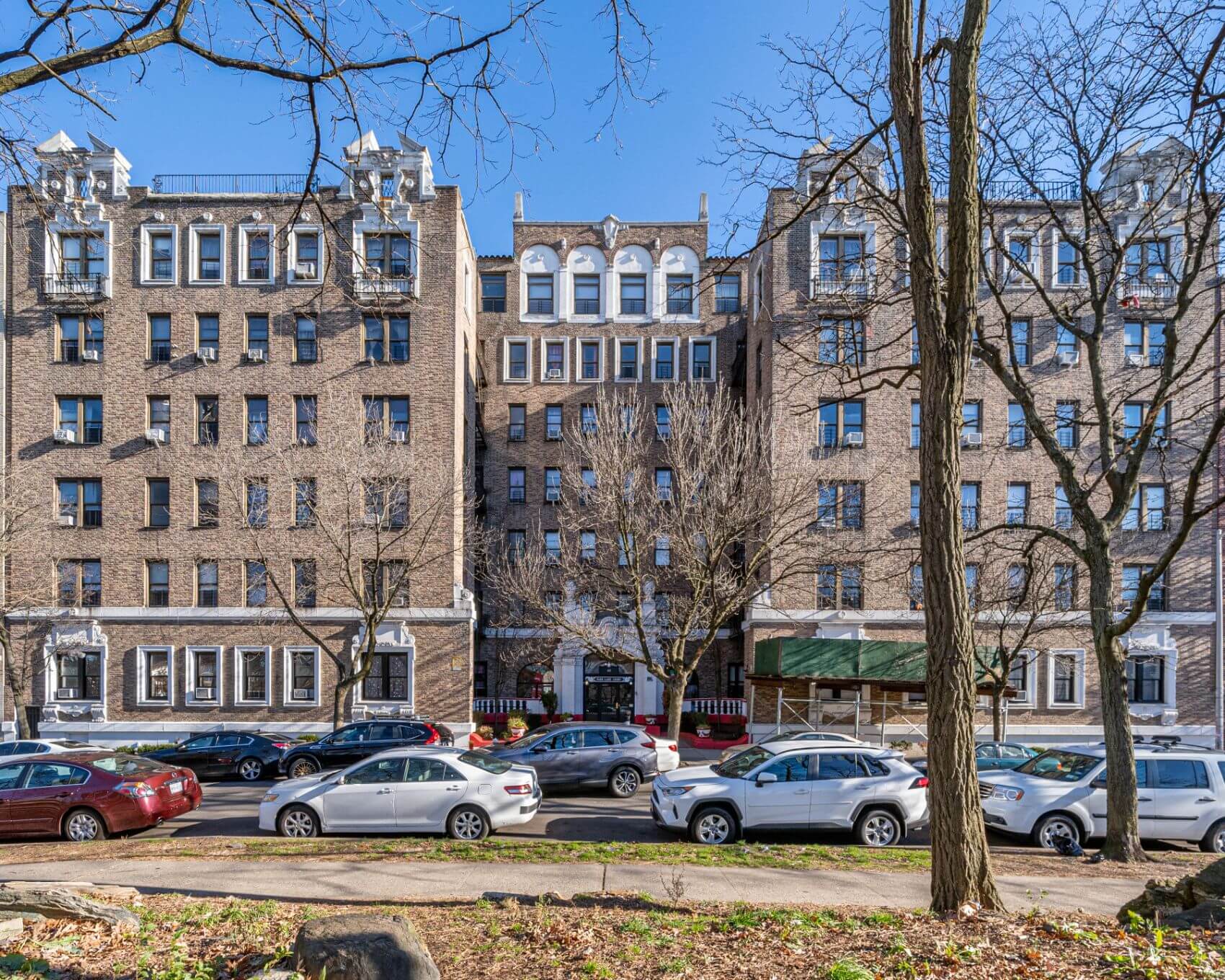 45 East Mosholu Pkwy North - Summit Real Estate