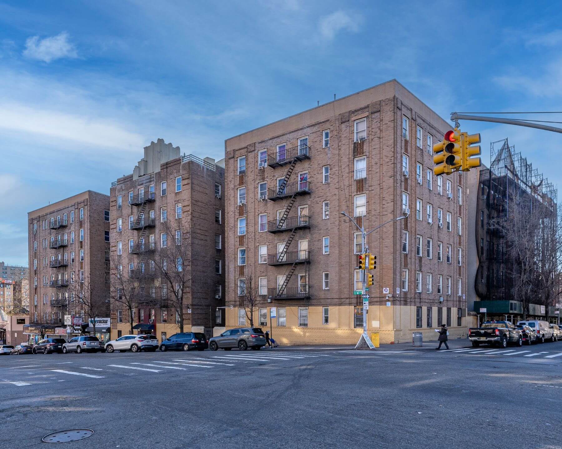 230 East 167th Street apartments - Summit Properties